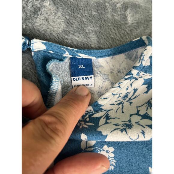 Old Navy Women’s XL Blue Floral Short Sleeve Dress Casual Fit Excellent Cond. - Picture 2 of 12